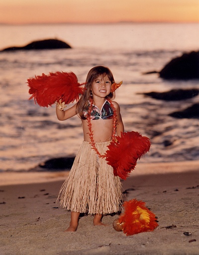 [hawaiian-girl-medium.jpg]