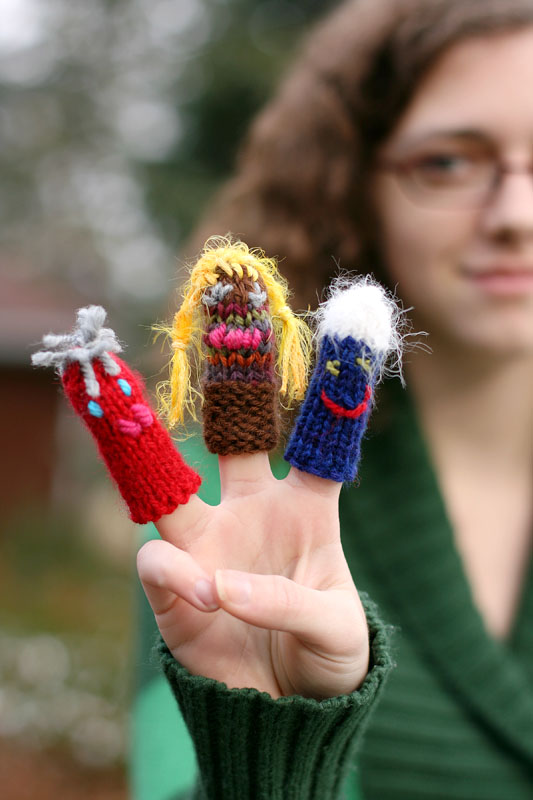 ChemKnits: Butterfly Finger Puppet Knitting Pattern