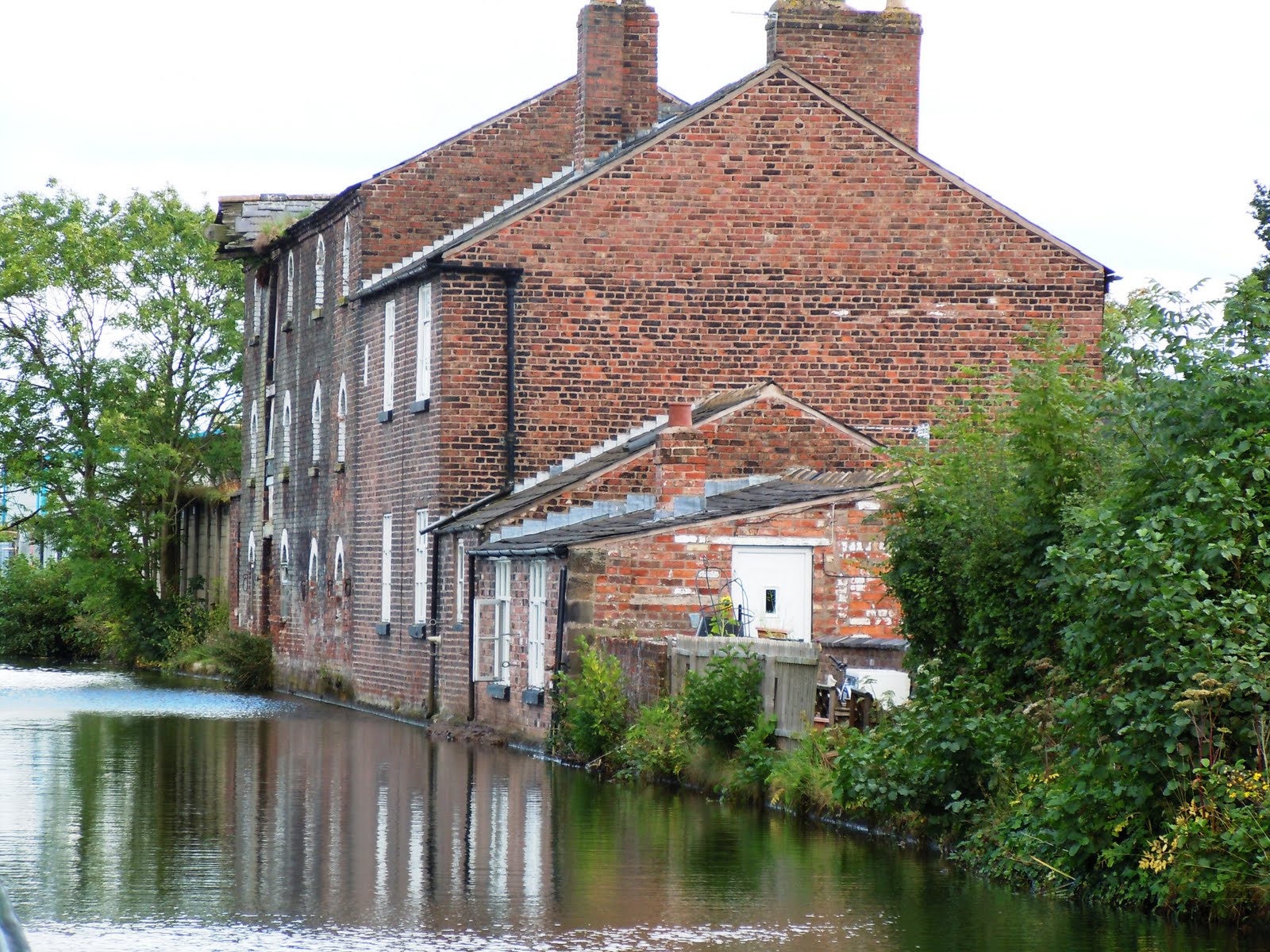 NB Rock 'n' Roll Lymm to Little Bollington & Dunham Massey National