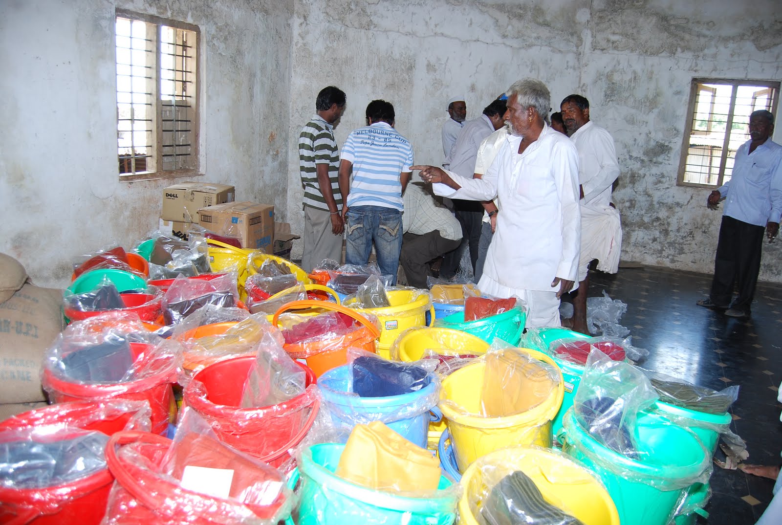 [Kajgal_reliefWork_25Oct_6.JPG]