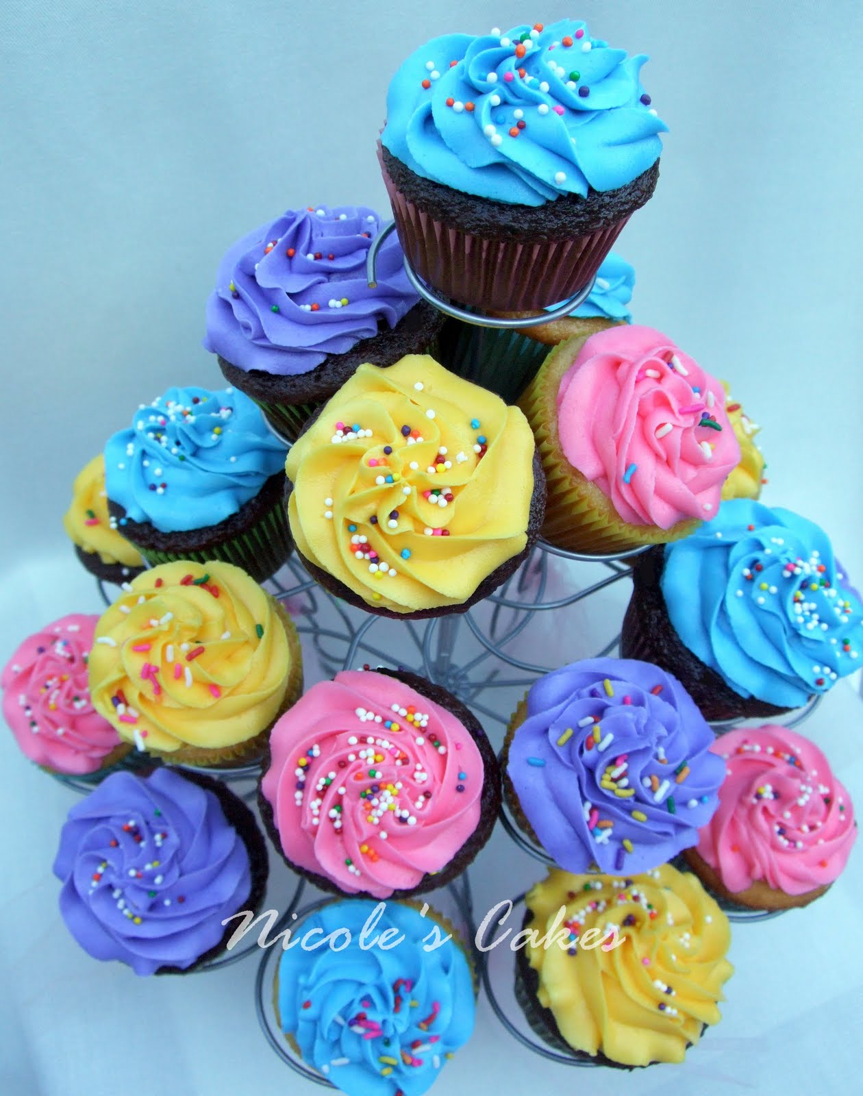 Colorful Cupcakes Pictures