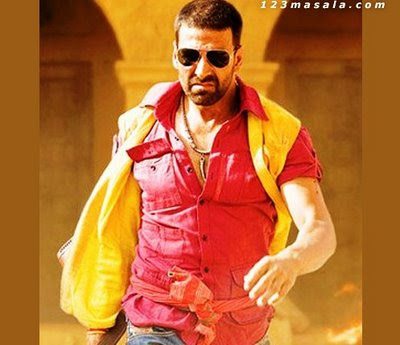 Bollywood Reviews 2008 06 01 He appeared as the lead actor in saugandh (1991) before making his breakthrough with the suspense thriller khiladi. bollywood reviews 2008 06 01