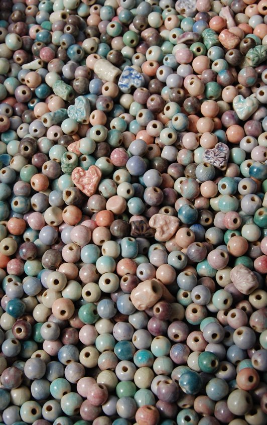 [MillionsOfBeads.JPG]