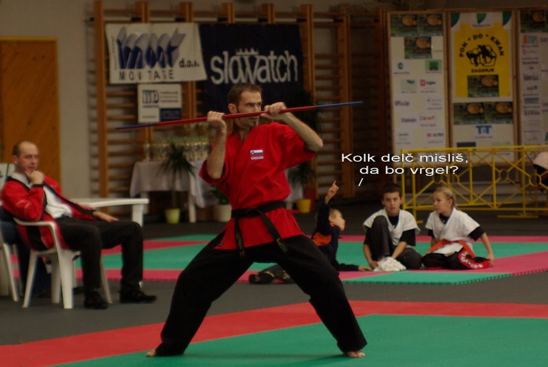 [Comics5_IMGP5851_pop.jpg]