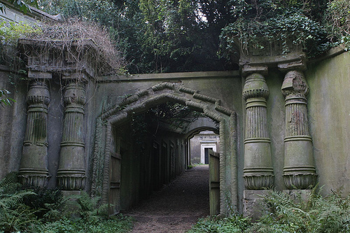 [highgate5.jpg]