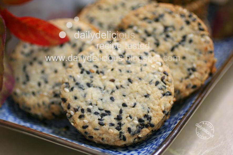 dailydelicious Crispy....Sweety....Salty Sesame Cookies