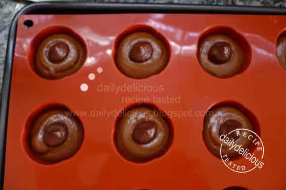 [Deep+Chocolate+Rosebuds_11.jpg]