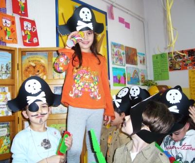 [ταχυδακτυλουργός+001.jpg]