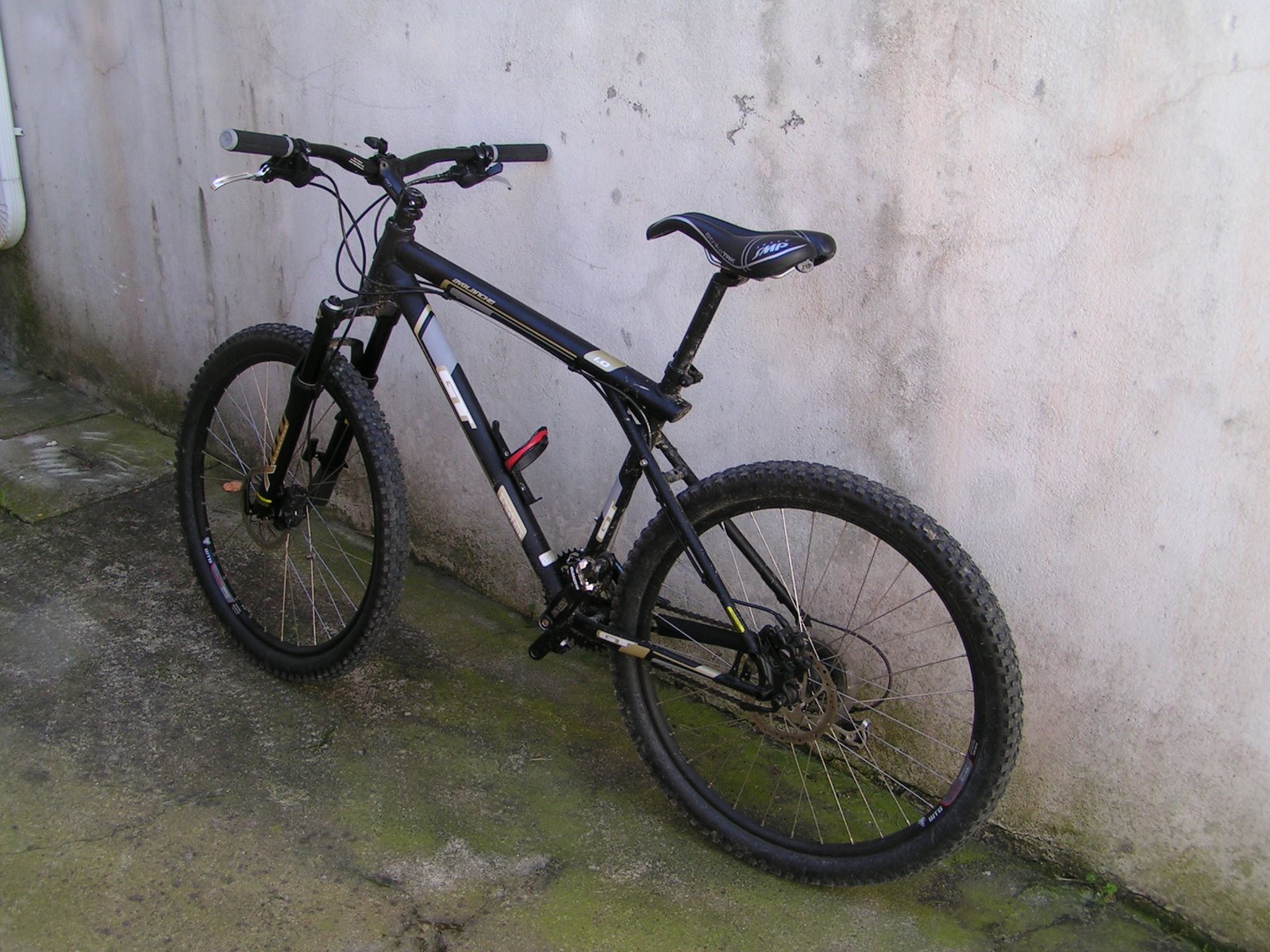 [PICT3939.JPG]