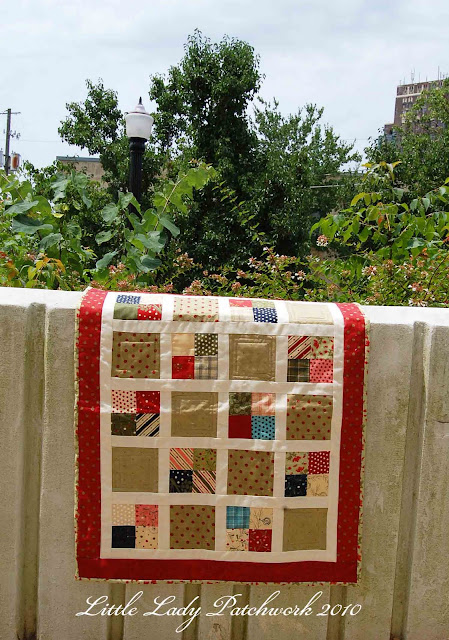 A quilter's christmas box panel Little Lady Patchwork: Christmas Boxes