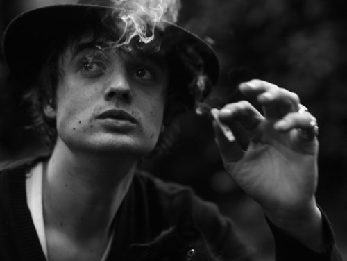 [Pete+Doherty+Smoking.jpg]