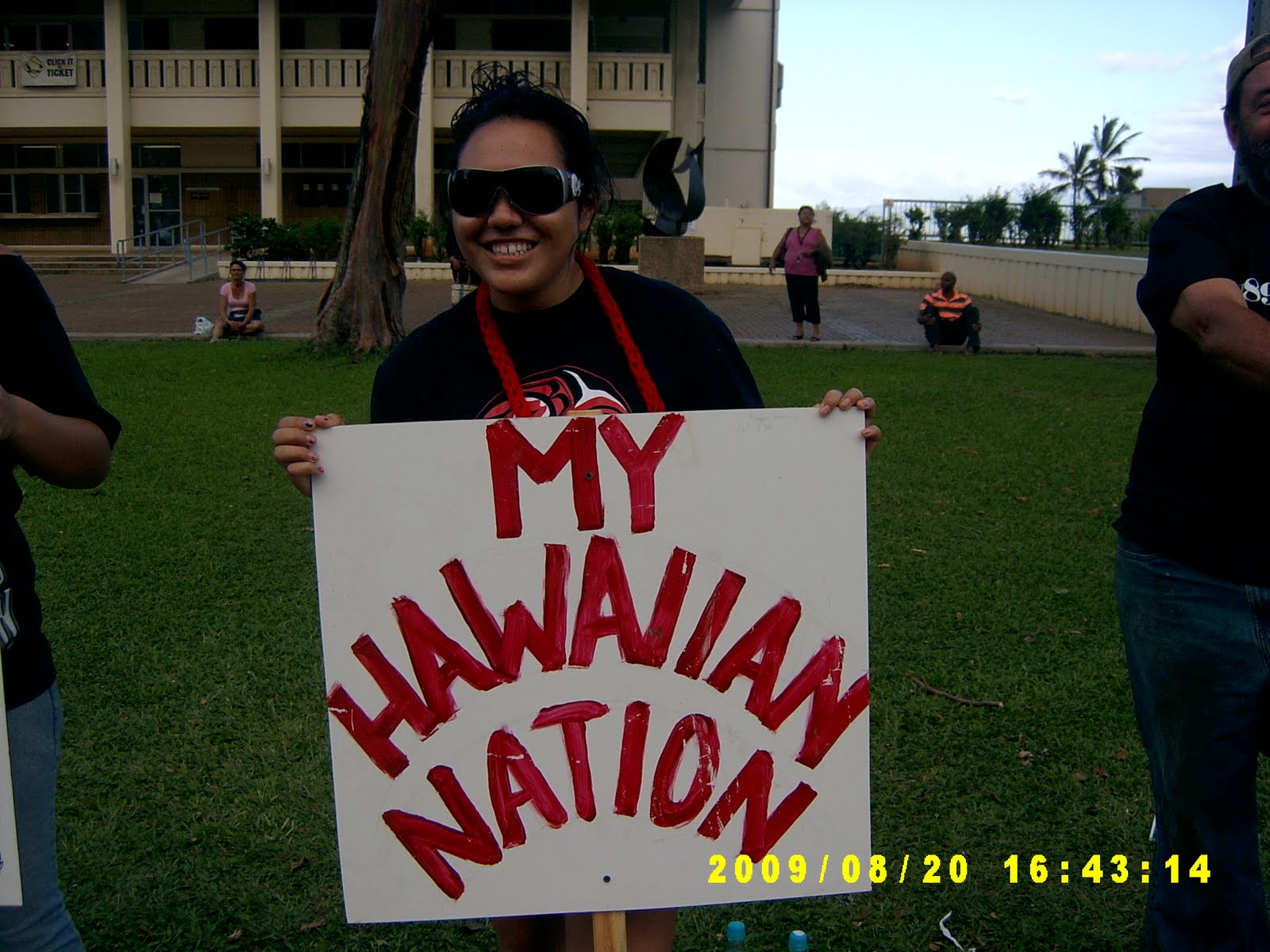 [Admissions+Day+Ku`e+09+066.JPG]