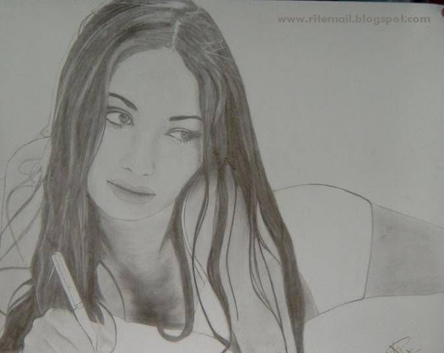 Do an amazing detailed sketch by kay_business Bitemail: Amazing Sketches