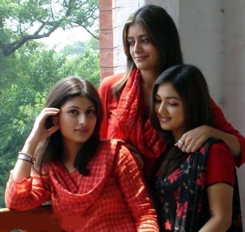 Sexy Pakistani School Girls Pictures
