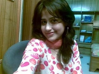 Hot Pakistani Girls Latest Sexy Pictures