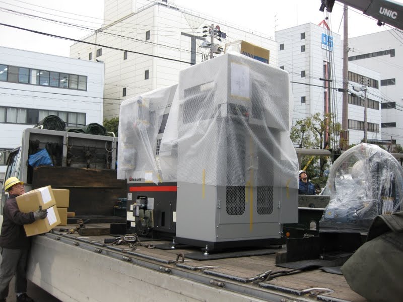 [20100206_Amada_J1_01.JPG]