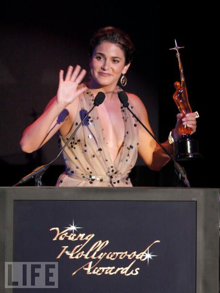 Nikki & Ashley gagnent un prix au 12th Annual Young Hollywood Awards YHA2010+Nikki+Reed+03