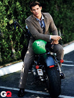 Taylor Lautner en couverture du magasine GQ GQ+Juillet2010+02