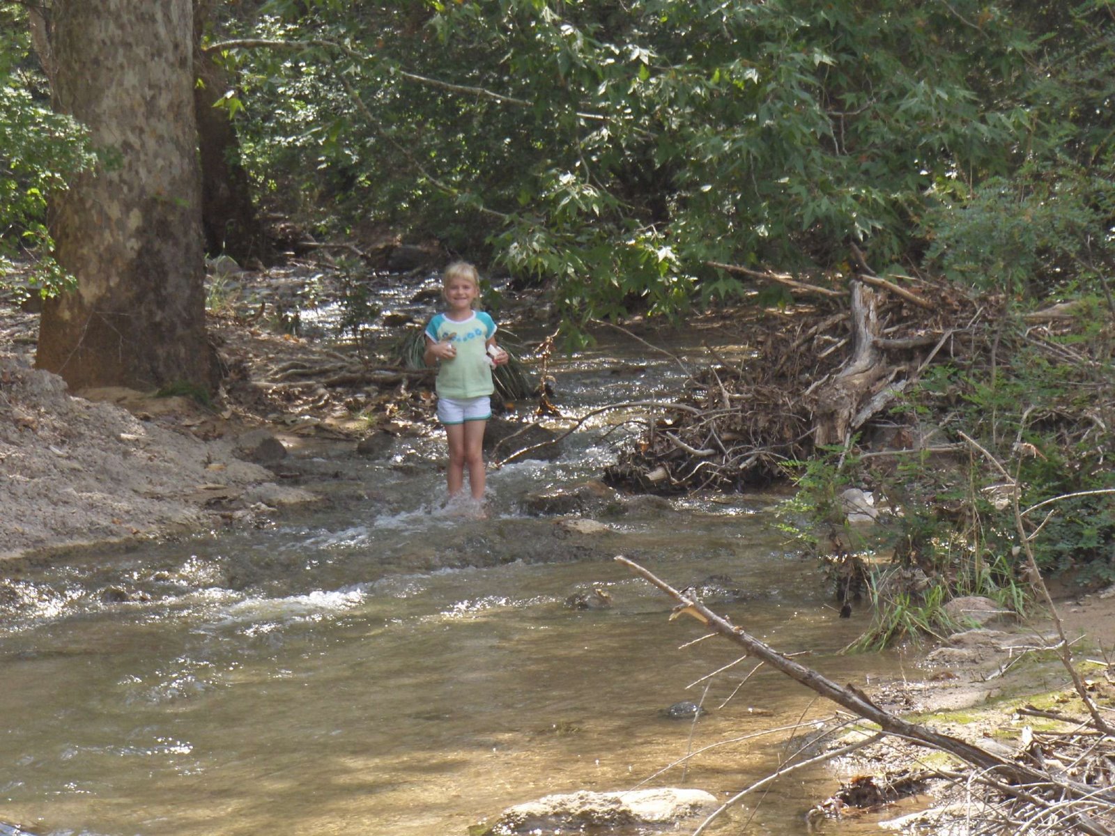 [Garden_canyon_Hallie_aug07.jpg]
