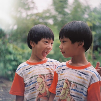 Facts About Twins | Identical Twins Seen On www.coolpicturegallery.us Facts About Twins | Identical Twins Seen On www.coolpicturegallery.us