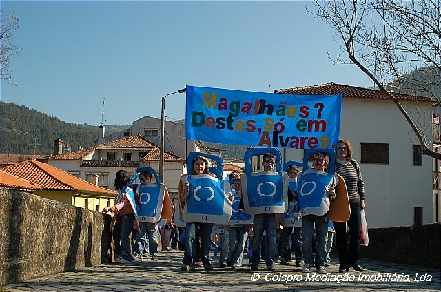 [1010.JPG]