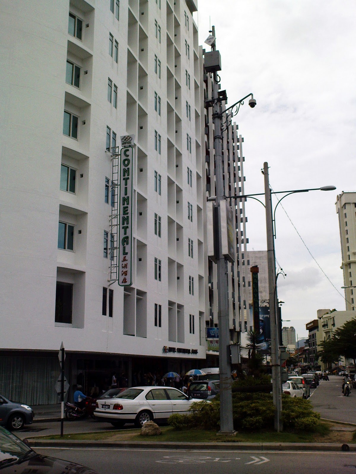 EAT OUT with SAM Salsas Restaurant Continental Hotel, Penang Road