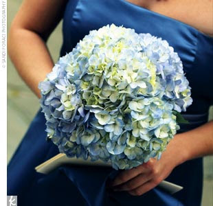 single hydrangea bouquet