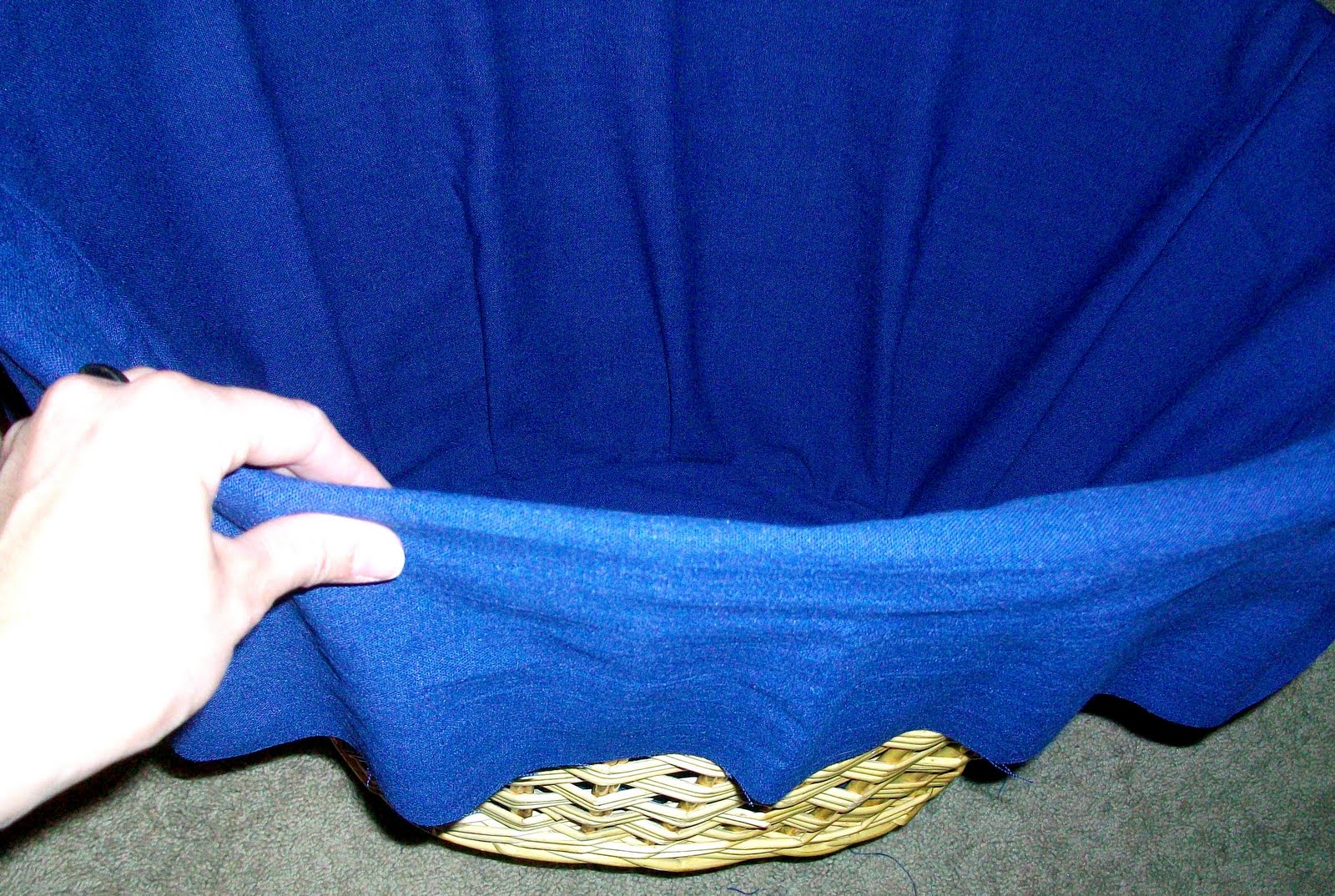 Delight Inspired Round Basket Liner Tutorial