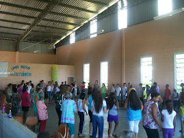 muitos jovens abençoados