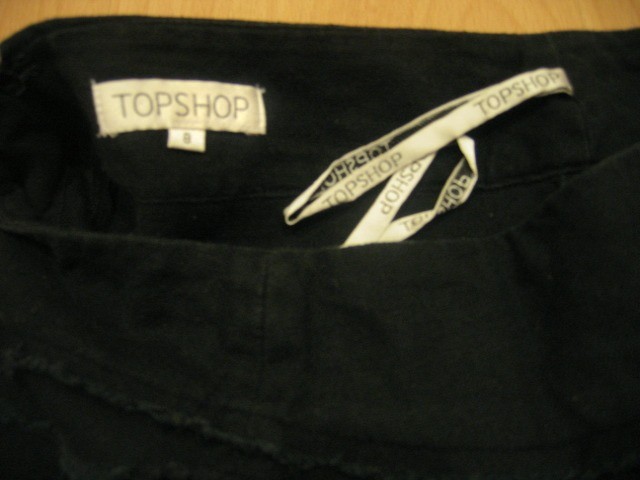 [Clothes2aTopshop.jpg]