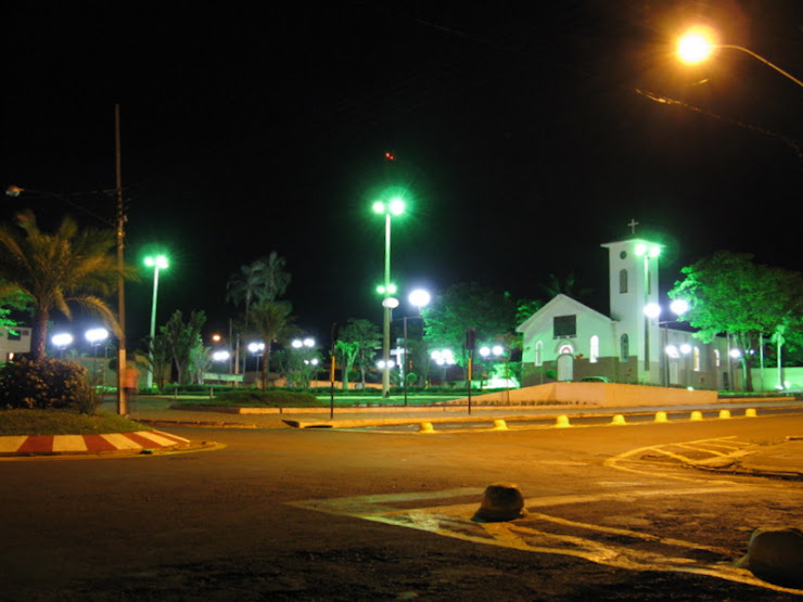 Praça São Judas Tadeu ( A Noite )