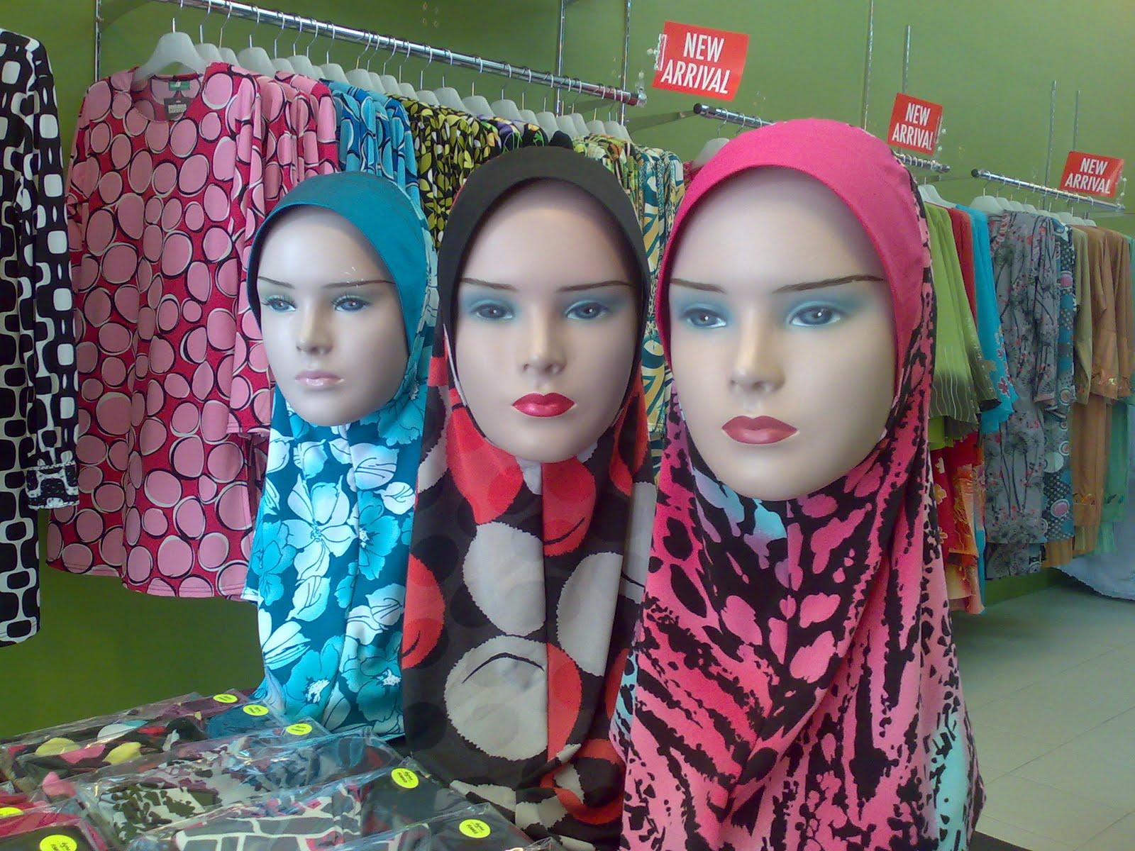 busana humaira humaira design humaira design