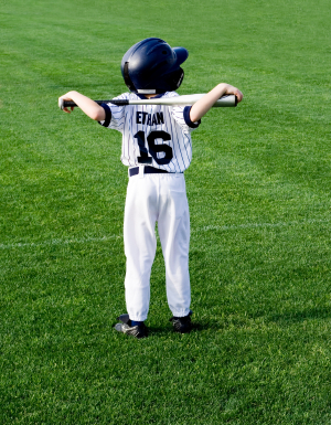 [Springtime_kidbaseball.png]