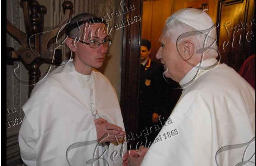 Roman Catholic Vocations A Tonsure at the Vatican? Do I Believe My Eyes?