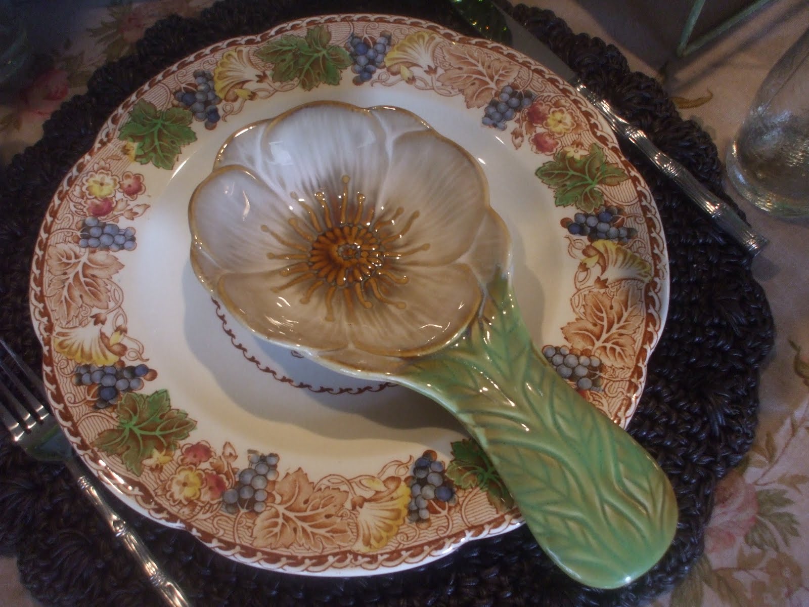 Spoon Rest GardenTablescape & Winner