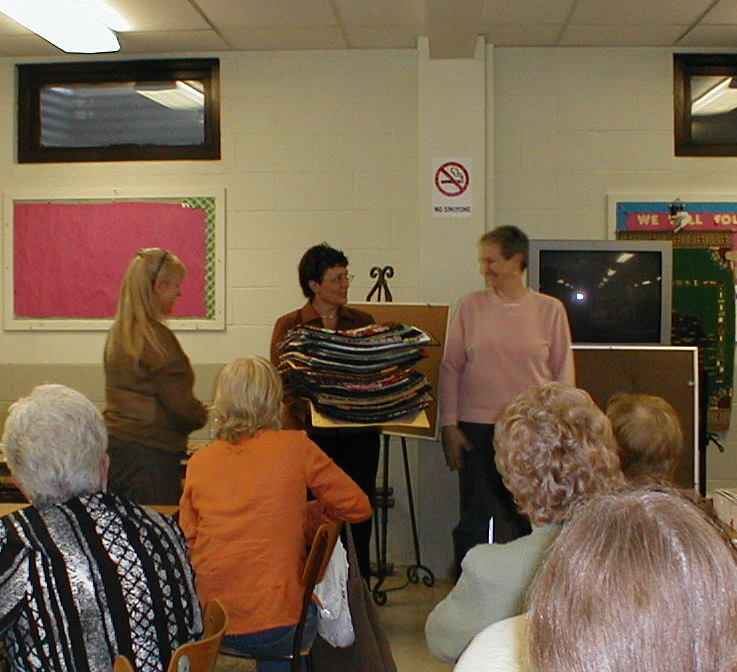 [meels+on+wheels+3.JPG]