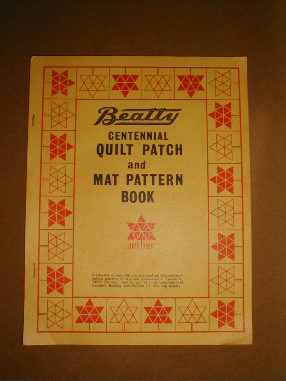 [lfqg+centennial+pattern+cover.JPG]