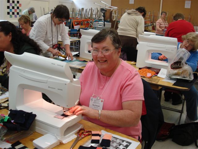 [nfld+quilt+class+kay+hannah.jpg]