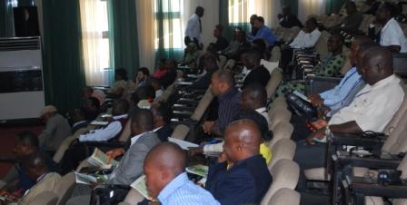 [Plenary2+for+web.jpg]