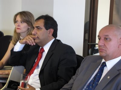 [4979_20100126_185125.jpg]