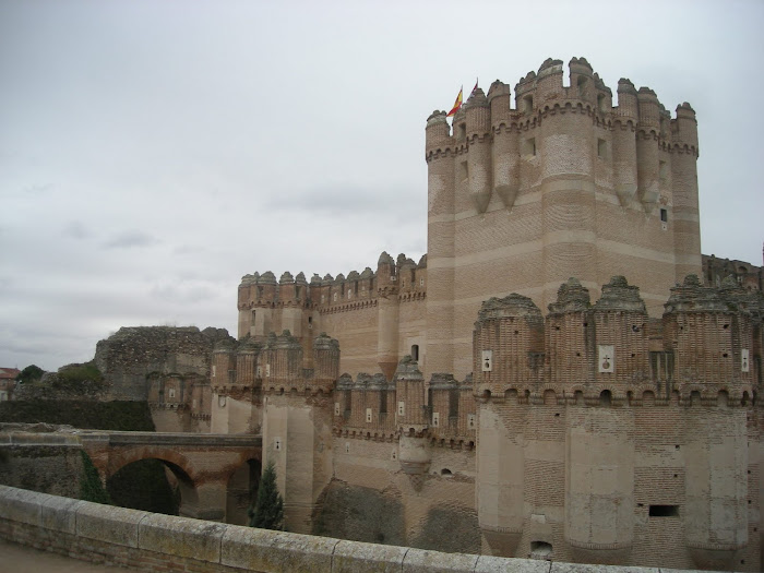 Coca, castillo con foso