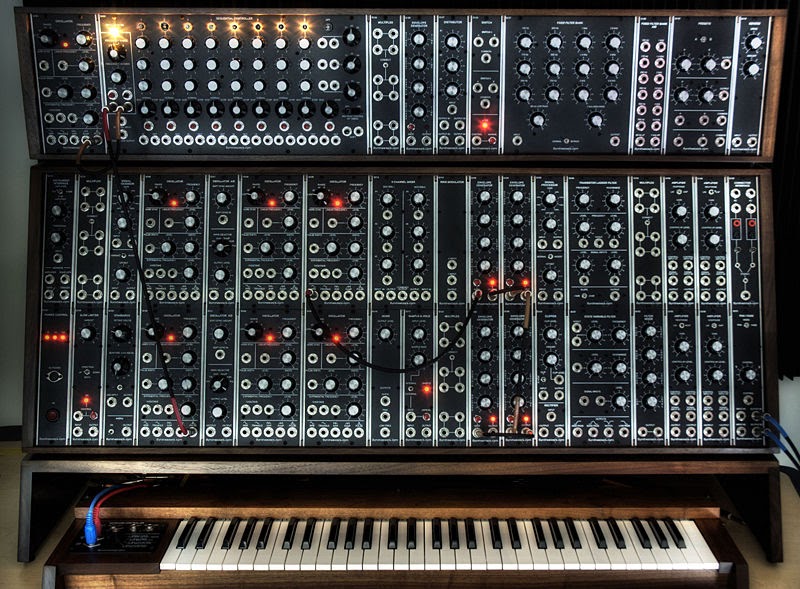 Las críticas de Luis Cifer. Synth Britannia documental de la BBC