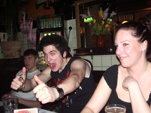 [Eric+blir+lila+001-pub.jpg]