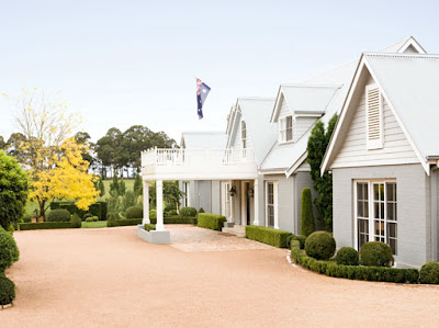 Australian Country Homes