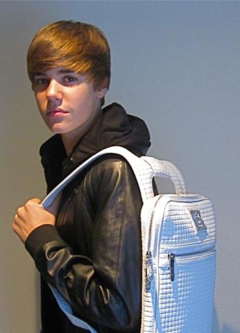 Justin Bieber Six Pack 2011. hot justin bieber six pack