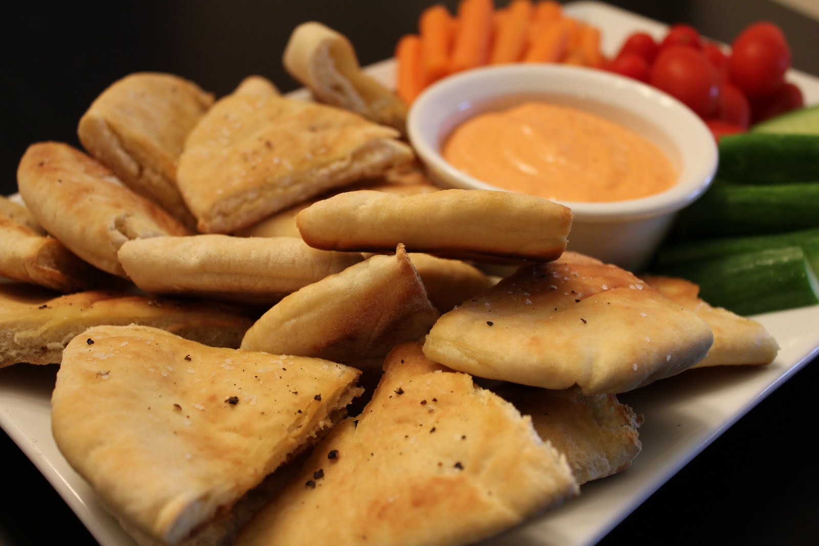 Being Suzy Homemaker Baked Pita Triangles