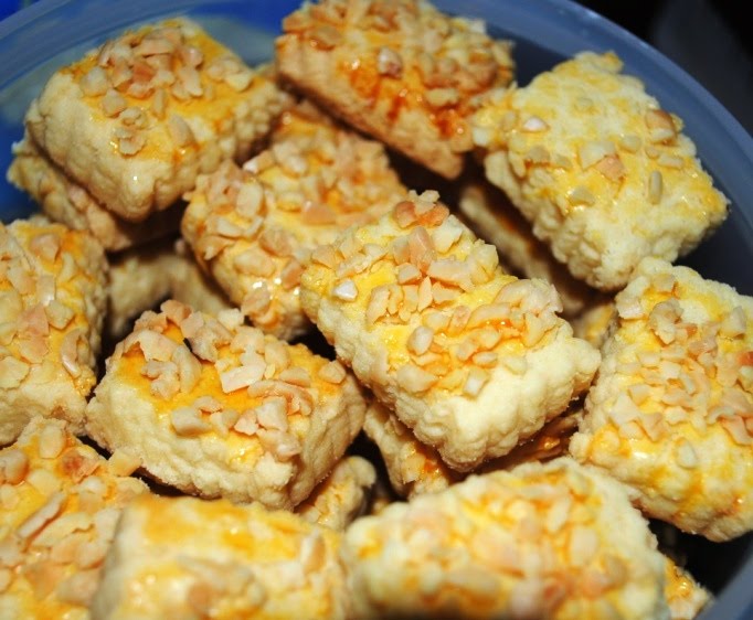Pjah Bakery Biskut Kacang  80 Biji @ RM 22.00