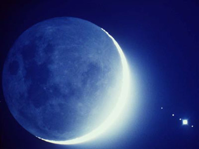 [bluemoon.jpg]