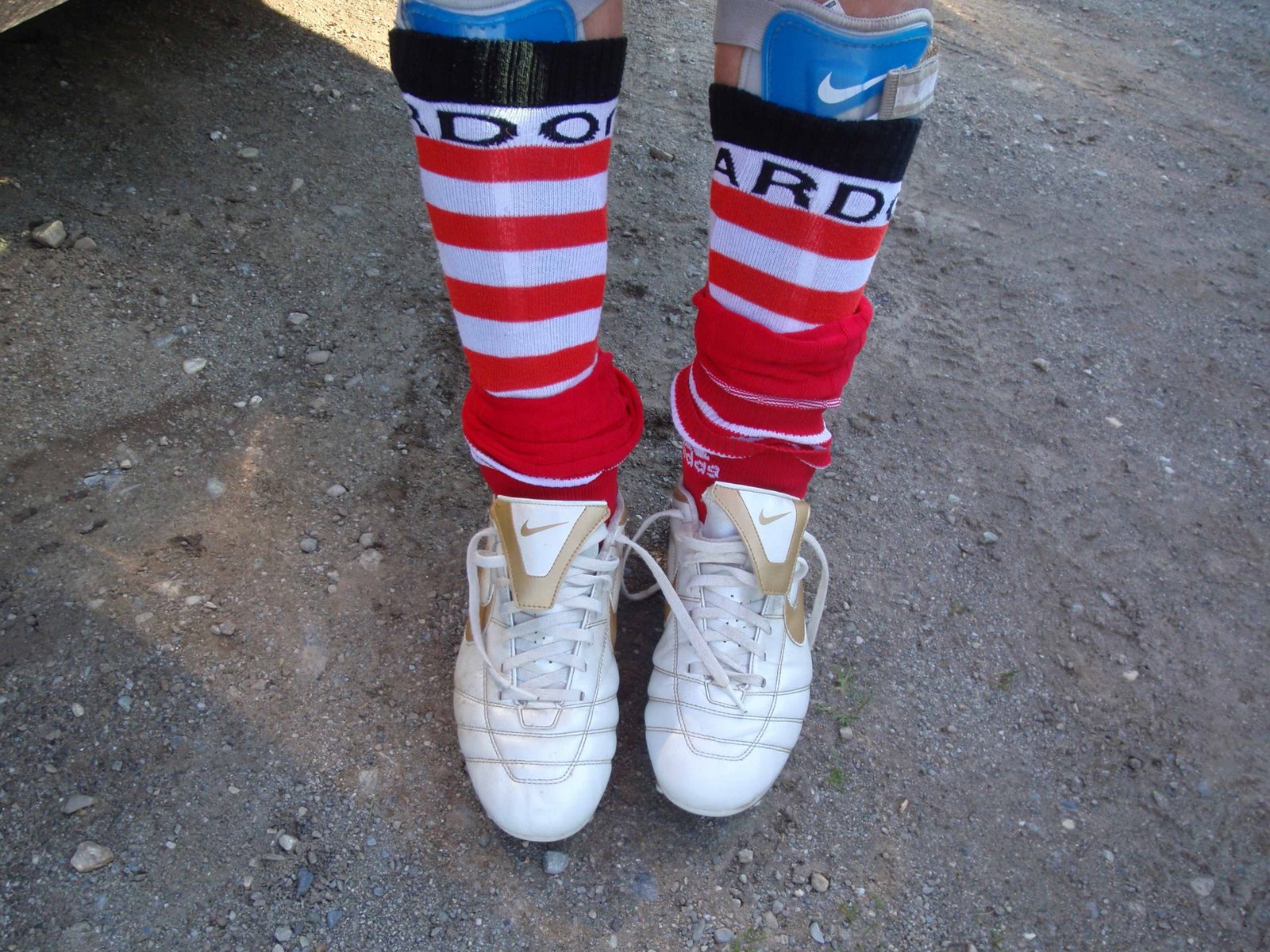[onboard+socks.jpg]
