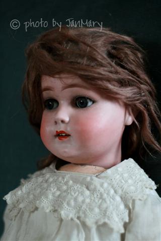 [antique+doll+1+janmary+4w+(Small).jpg]